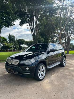 BMW X5 4.8 I SPORT 4X4 V8 32V GASOLINA 4P AUTOMÁTICO